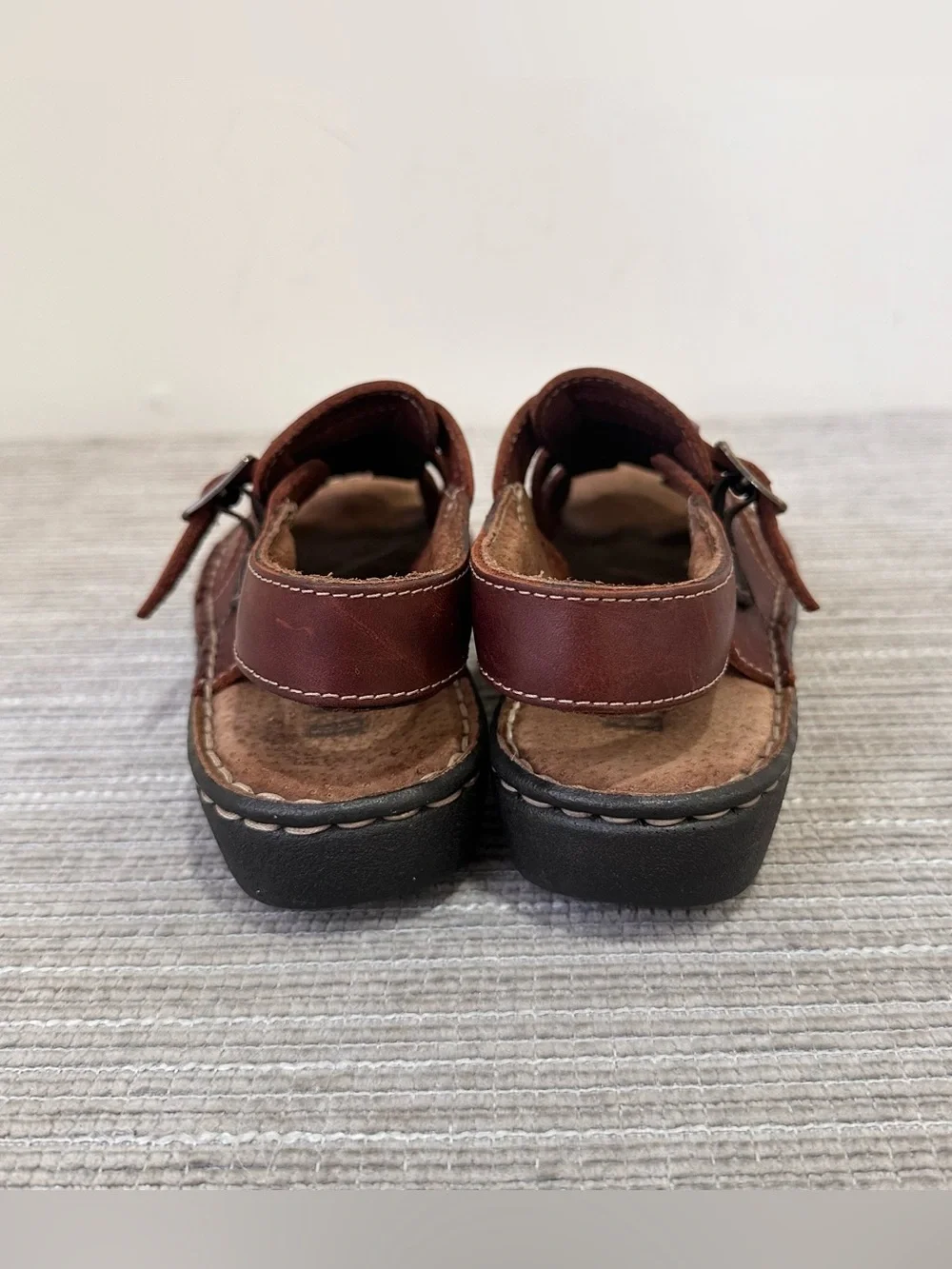 Bass boys brown